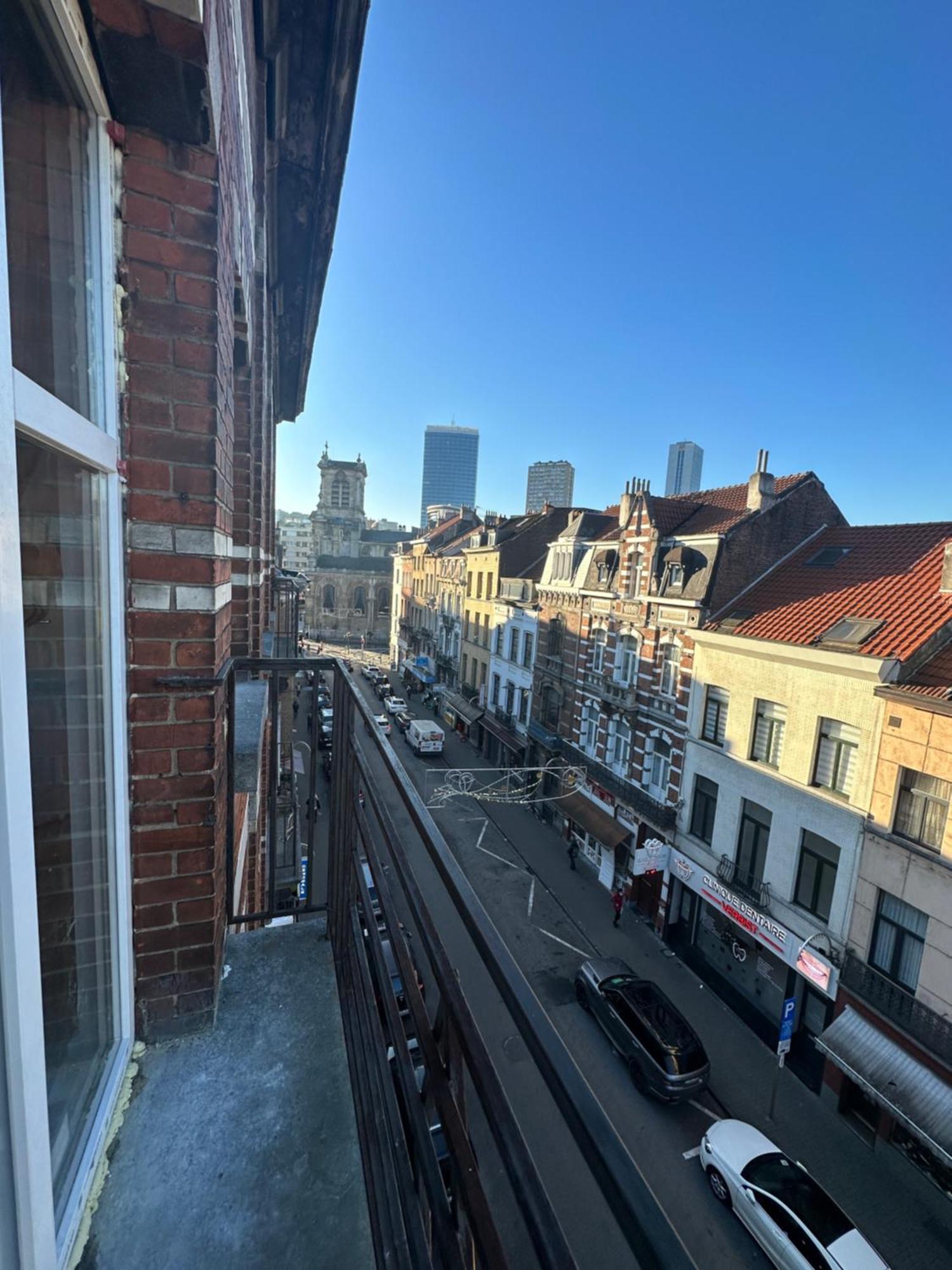 Immeuble Au Coeur De Bruxelles : Vivez L'Experience Unique De La Rue Verbist Exterior photo